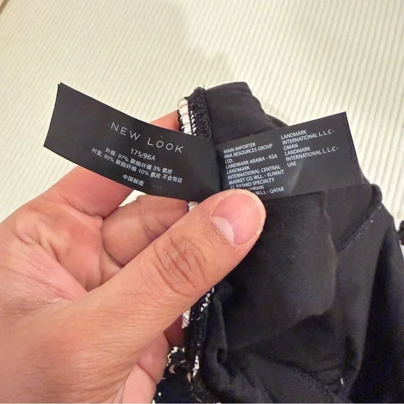 New Look Women’s Ribbed One Piece Swimsuit Striped Black & White Minimalist sz S - Picture 11 of 12